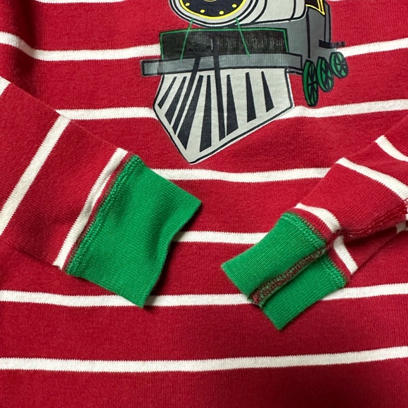 hanna andersson train pajama top 4 toddler (100) (2/$15 deal) - Picture 7 of 7